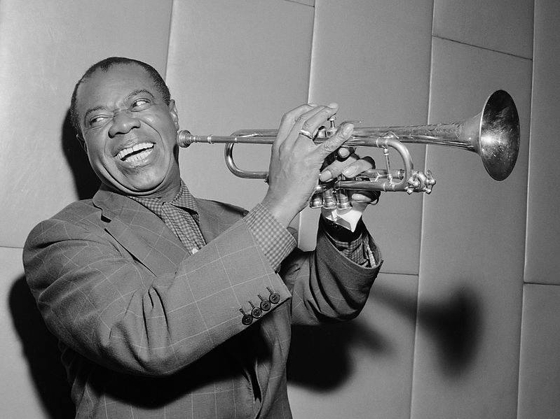 Louis Armstrong Biography
