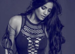 Poonam Pandey Biography wiki Height Website Twitter