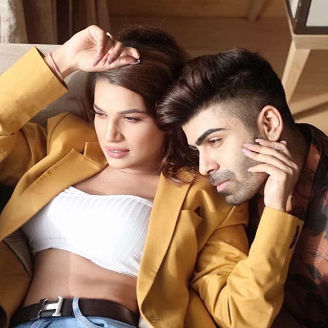 akash chaudhary with naina singh