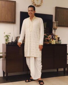 Rahul mahajan in kurta