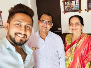 digital pratik with his parents